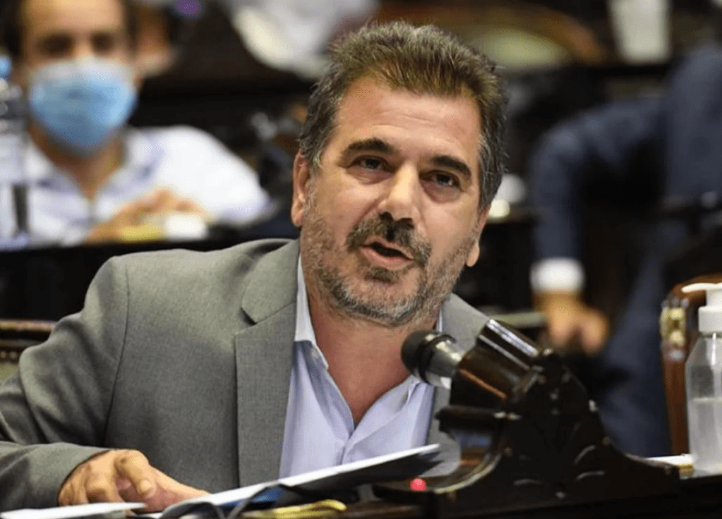 El PRO defendió su salida del recinto y denunció un procedimiento “inconstitucional” en la votación por la&nbsp;AGN