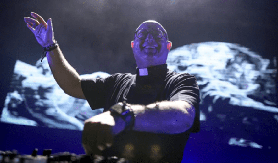 Electrónica y fe: quién es el «Papa DJ» que desembarca en Plaza de Mayo para homenajear a&nbsp;Francisco
