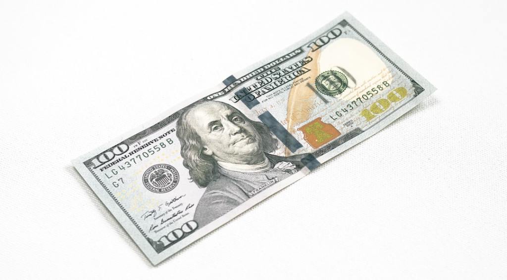 Cambio de estrategia del BCRA ante presión cambiaria en $1.500